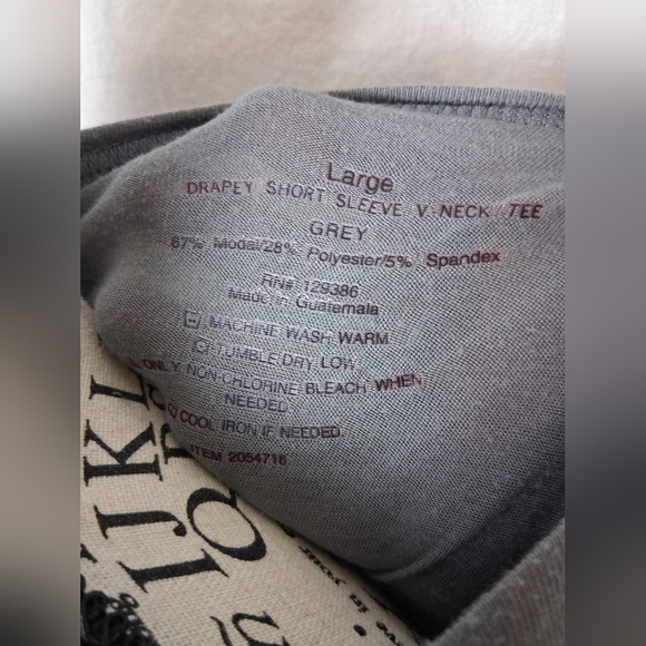 Large Womens Shirt - Picture 5 of 5